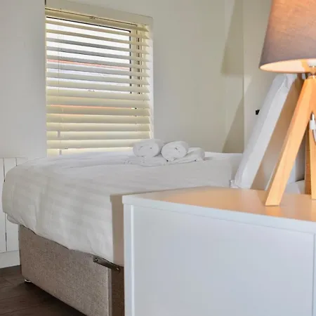 Apartamento Classic 2 Bedroom Near The City Centre
